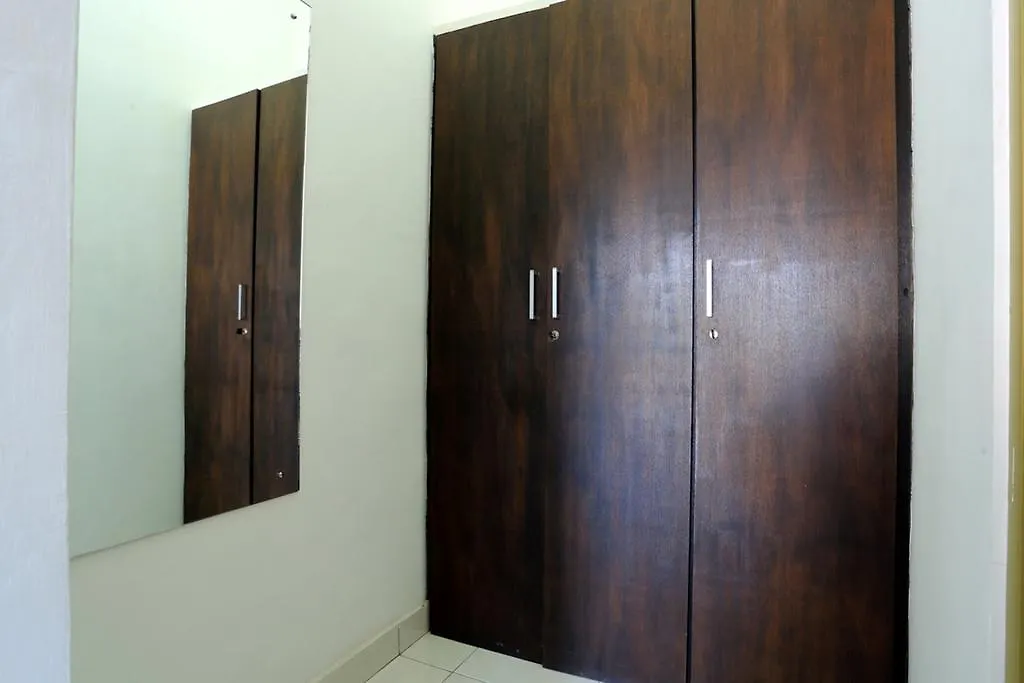 Affittacamere Hotel Reddoorz @ Raya Seminyak
